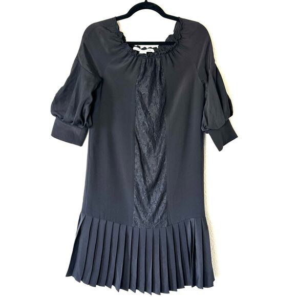 Diane Von Furstenberg Pleated Lace Dress Size Small - Picture 1 of 5